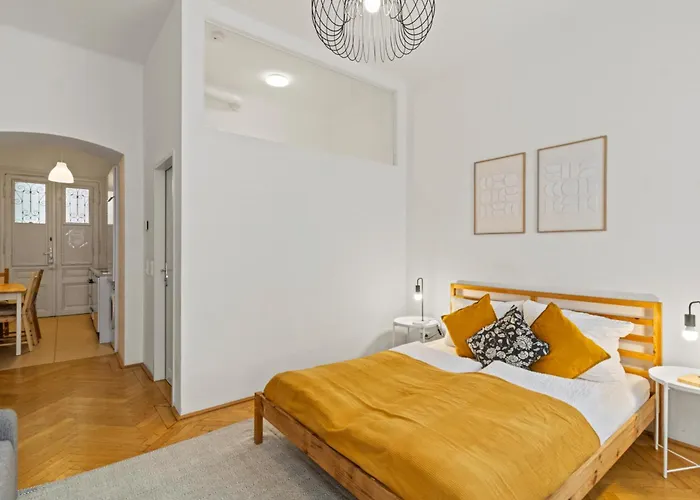 12 Minutes To Schoenbrunn I 5 Minutes To Metro U3 Apartman *